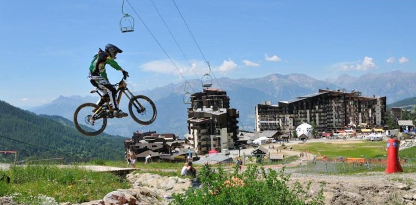 Apt T2 4 Couchages Dans Res. 4 * - Balcons Des Airelles レ・ゾル エクステリア 写真